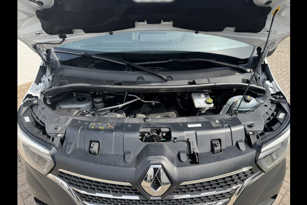 Renault Master T35 2.3 dCi 150 L2H3 3 Zits Trekhaak 3500kg Camera Cruise Carplay Navigatie Airconditioning