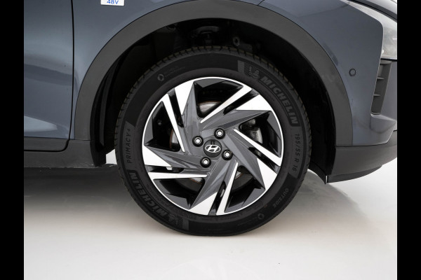 Hyundai Bayon 1.0 T-GDI Premium Sky MHEV (INCL-BTW) *PANO | ADAPTIVE-CRUISE | FULL-LED | BOSE-SOUND | BLINDSPOT | DIGI-COCKPIT | HEATED-SPORTSEATS | CAMERA | DAB | KEYLESS | PRIVACYGLASS | TOWBAR | 16''ALU*