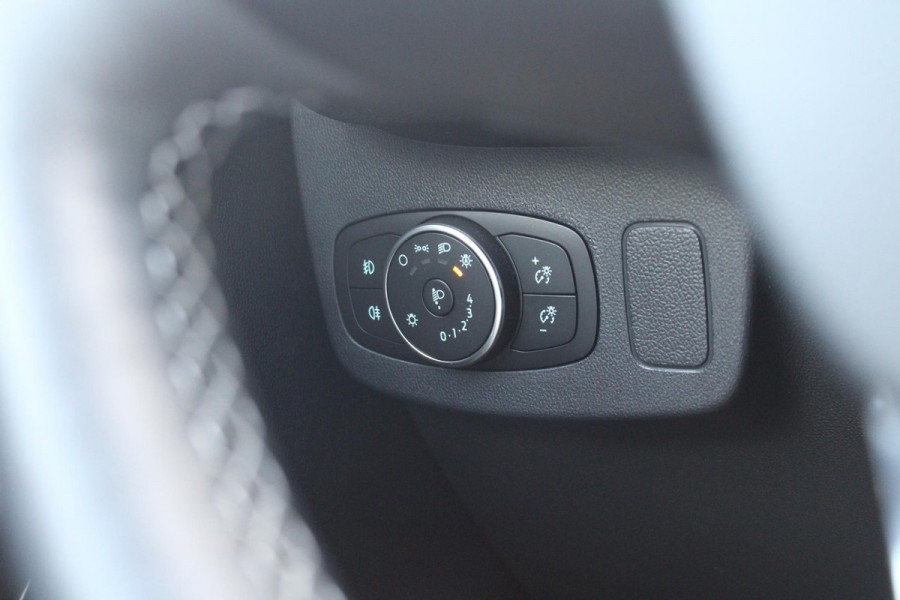 Ford Puma 1.0 EcoBoost Hybrid Titanium | B&O Audio | Stoel + Stuurverwarming | Climate Control | Navigatie | Parkeersensoren | Cruise Control |