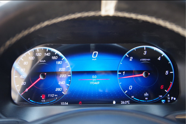 Mercedes-Benz Vito 116 CDI 4X4 L2 AMG EDITION! AUT. LED, TREKHAAK, 360 CAMERA, DIGITAAL COCKPIT, NAVI, CRUISE, CLIMA, STOELVERWARMING