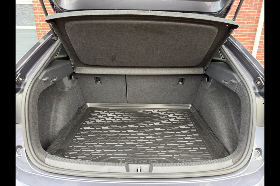 Volkswagen Taigo 1.5 TSI R-Line ACC Pano Virtual Keyless Cam