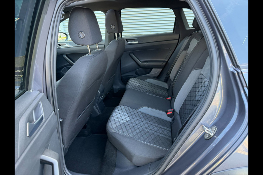 Volkswagen Taigo 1.5 TSI R-Line ACC Pano Virtual Keyless Cam