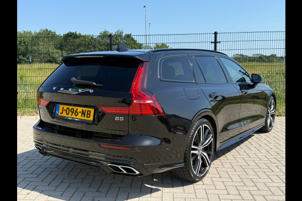 Volvo V60 2.0 B5 R-Design | 360 Camera | Harman/Kardon | HUD | PANO | Carplay |