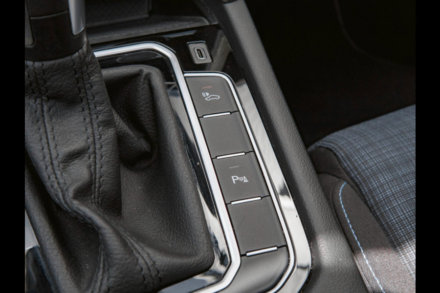 Volkswagen Passat Variant 1.4 TSI PHEV GTE Business