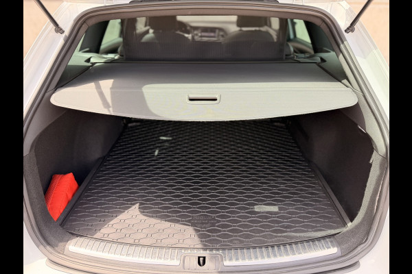 Seat Leon ST 1.5 TSI FR DSG Pano Beats Virtual CarPlay Camera