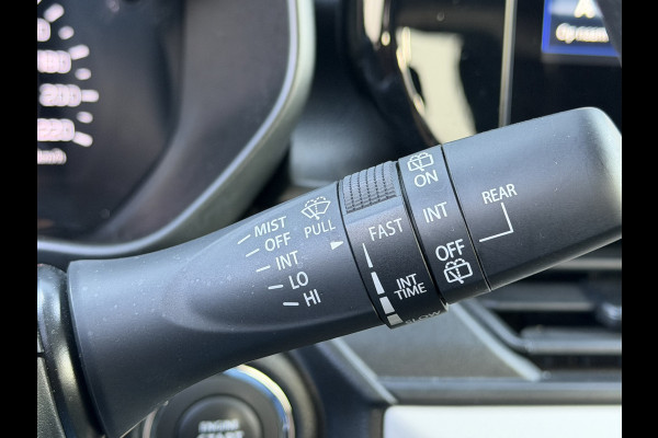 Suzuki Swift 1.2 Comfort Smart Hybrid | Parkeersensoren | Climate control | Carplay/Android