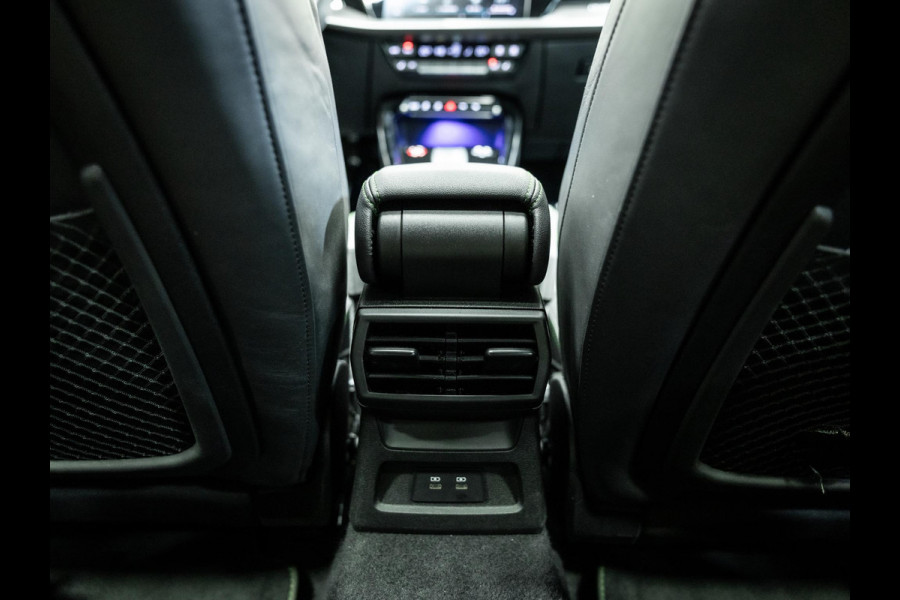 Audi RS3 Sportback 2.5 TFSI S tronic quattro Sportback Hulk uitvoering|carbonpack|Ceramische remmen|