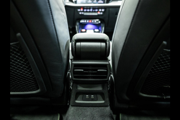 Audi RS3 Sportback 2.5 TFSI S tronic quattro Sportback Hulk uitvoering|carbonpack|Ceramische remmen|