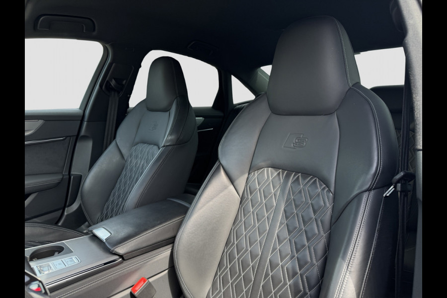 Audi A6 Limousine 55 TFSI e quattro | RS stoelen | Trekhaak | Matrix | 360 | Sfeerverlichting | 20 inch | Carplay | Magnetic Ride
