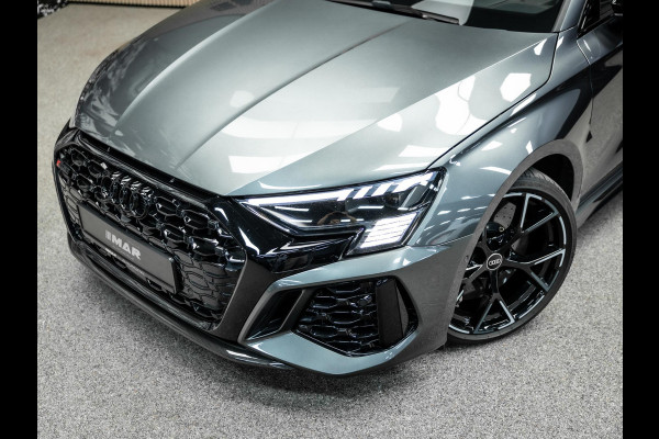 Audi RS3 Sportback 2.5 TFSI S tronic quattro Sportback Hulk uitvoering|carbonpack|Ceramische remmen|