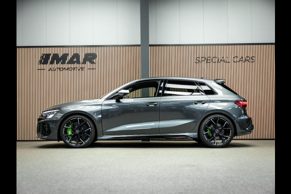 Audi RS3 Sportback 2.5 TFSI S tronic quattro Sportback Hulk uitvoering|carbonpack|Ceramische remmen|