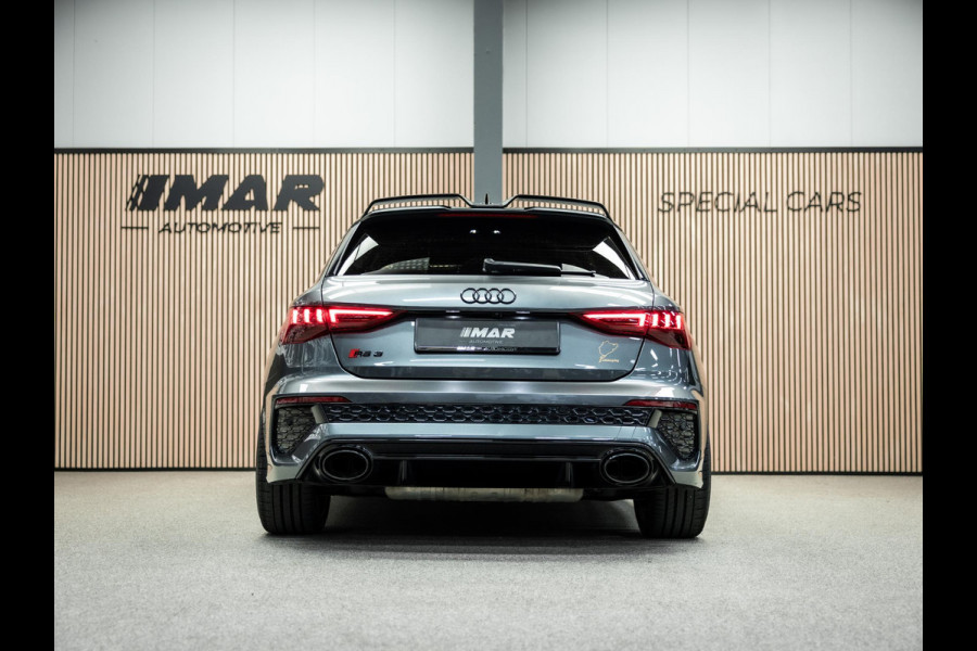 Audi RS3 Sportback 2.5 TFSI S tronic quattro Sportback Hulk uitvoering|carbonpack|Ceramische remmen|