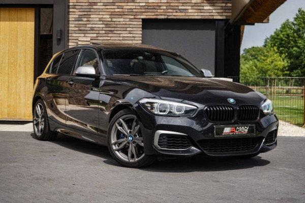 BMW 1-serie M140i xDrive Special Edition Akrapovic