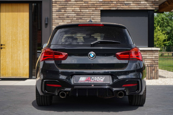 BMW 1-serie M140i xDrive Special Edition Akrapovic