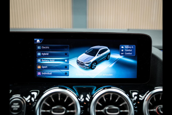 Mercedes-Benz GLA 250 e Business Solution AMG