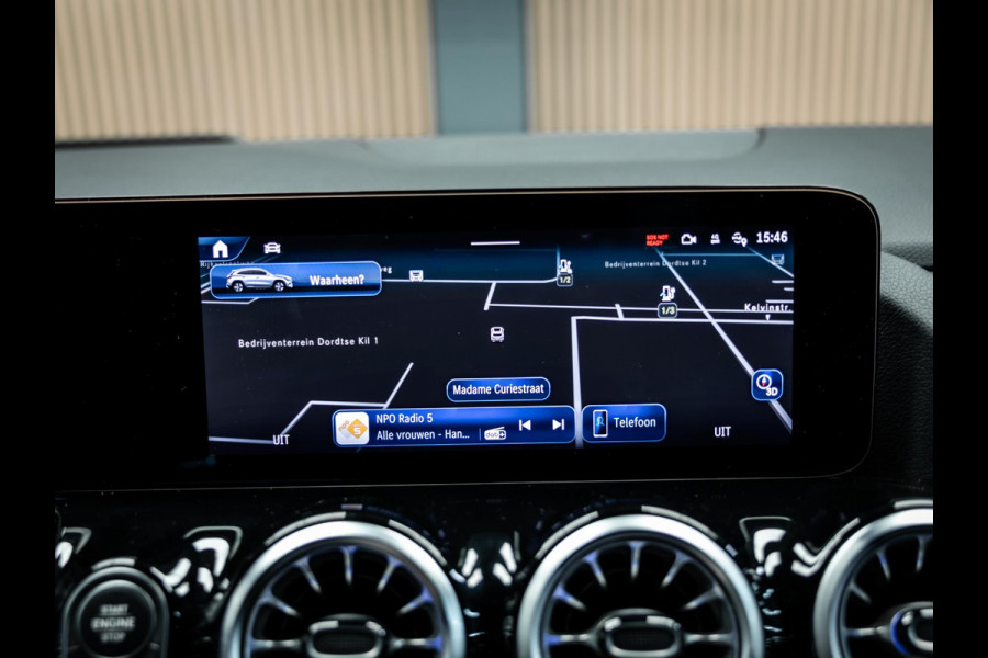 Mercedes-Benz GLA 250 e Business Solution AMG