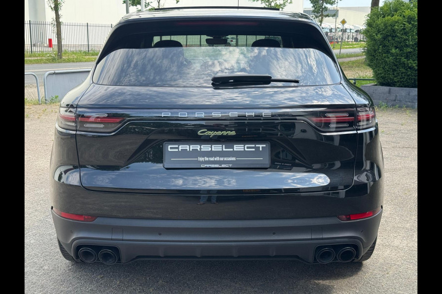 Porsche Cayenne 3.0 E-Hybrid Platinum Edition | PANORAMADAK | TREKHAAK | BOSE | LUCHTVERING |
