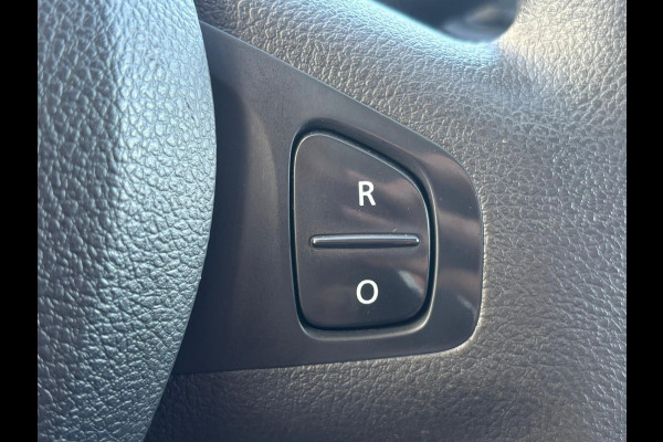 Renault Trafic 1.6 dCi 95 T27 L1H1*A/C*HAAK*CRUISE*TEL*3PERS*LED*