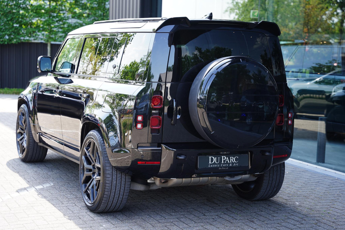 Land Rover Defender 110 P 400 E X-Dynamic HSE GERESERVEERD