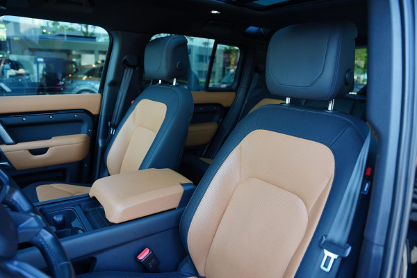 Land Rover Defender 110 P 400 E X-Dynamic HSE GERESERVEERD