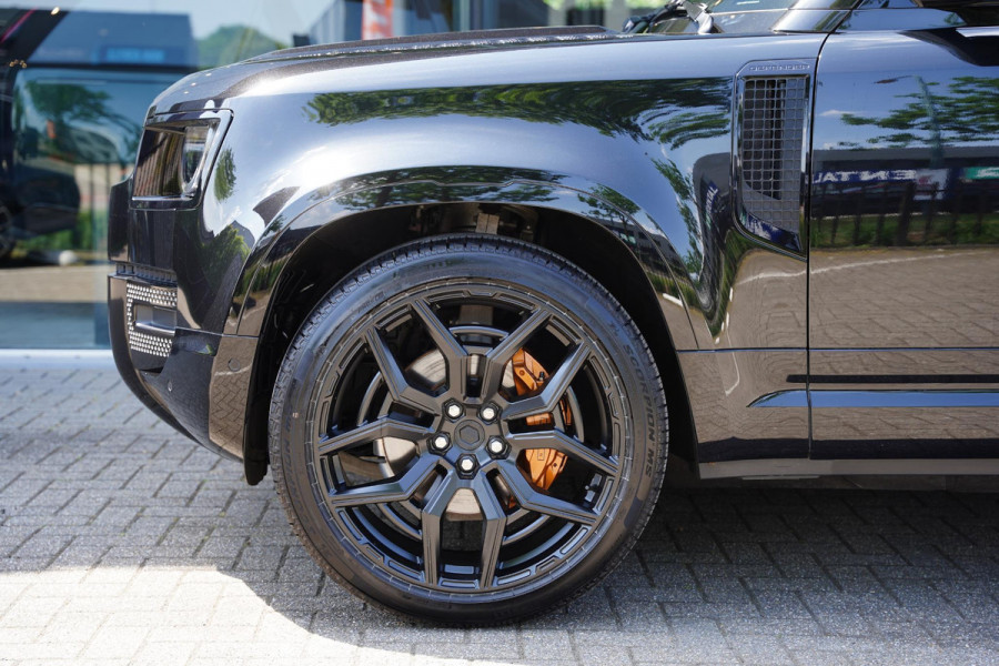 Land Rover Defender 110 P 400 E X-Dynamic HSE GERESERVEERD