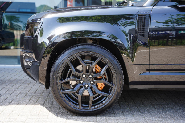 Land Rover Defender 110 P 400 E X-Dynamic HSE GERESERVEERD