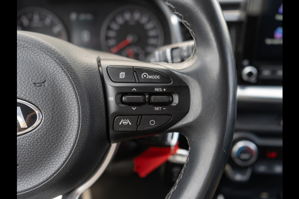 Kia Stonic 1.0 T-GDi MHEV DynamicLine | Cruise | Clima | Carplay | Navi |