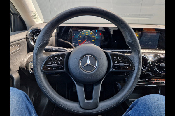 Mercedes-Benz A-Klasse 200 163PK /Deal ond. /12 maanden garantie