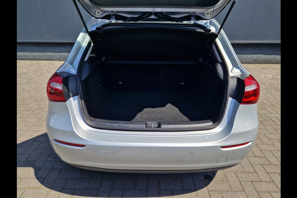 Mercedes-Benz A-Klasse 200 163PK /Deal ond. /12 maanden garantie