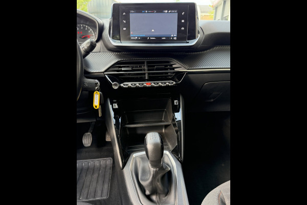 Peugeot 208 1.2 PureTech Active Pack - Navigatie/Apple CarPlay I Airco I Sport velgen I LED I PDC I Dealer onderhouden