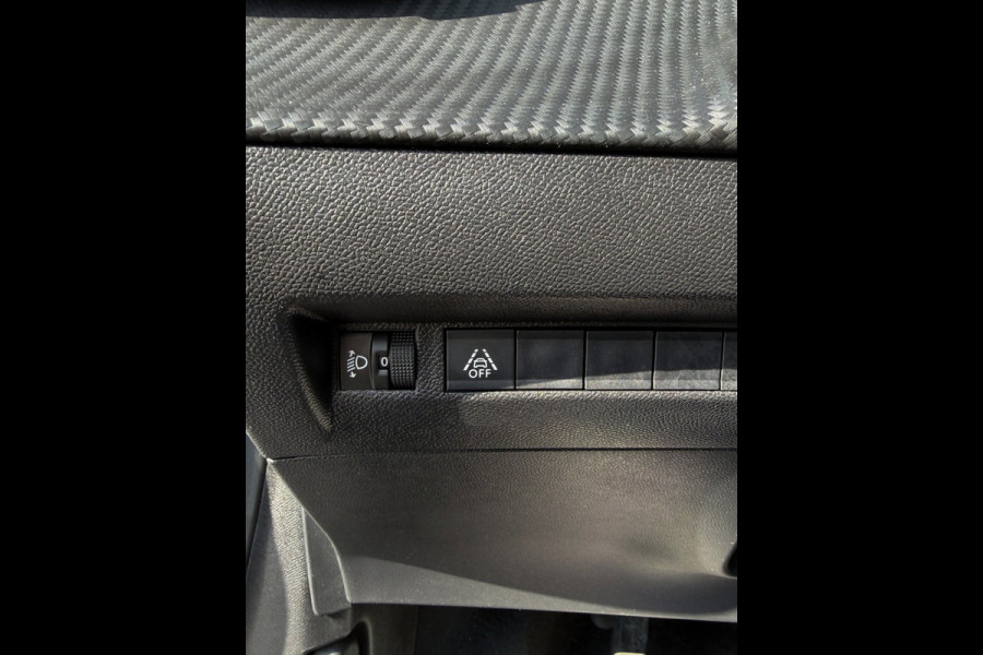 Peugeot 208 1.2 PureTech Active Pack - Navigatie/Apple CarPlay I Airco I Sport velgen I LED I PDC I Dealer onderhouden