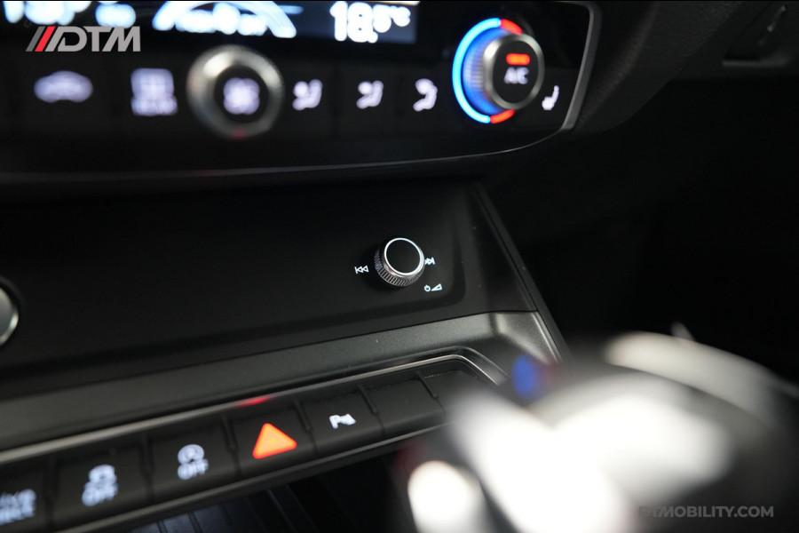 Audi Q3 45TFSI Quattro S-Line Edition One | Bang & Olufsen | Leder | Camera