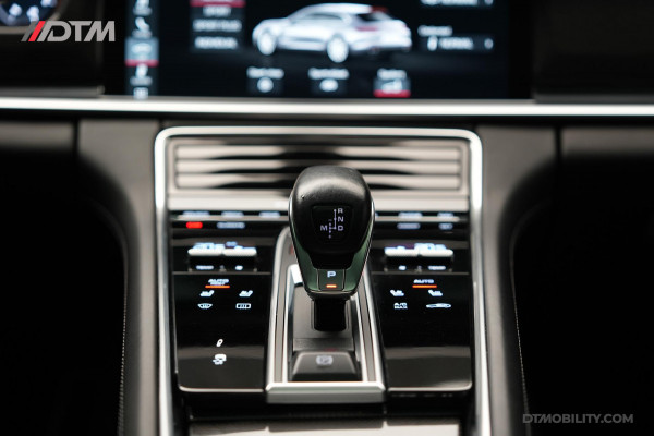 Porsche Panamera Sport Turismo 2.9 4S | Chrono & Design | Carbon | Burmester | Nachtzicht |