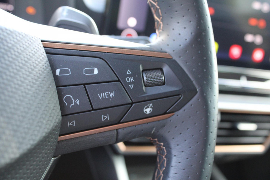 CUPRA Formentor 1.4 e-Hybrid VZ Performance 245 PK | Wegklapbare trekhaak | Elek. klep | Stuur & Stoelverwarming | Camera | Adaptive cruise control | Memory seats