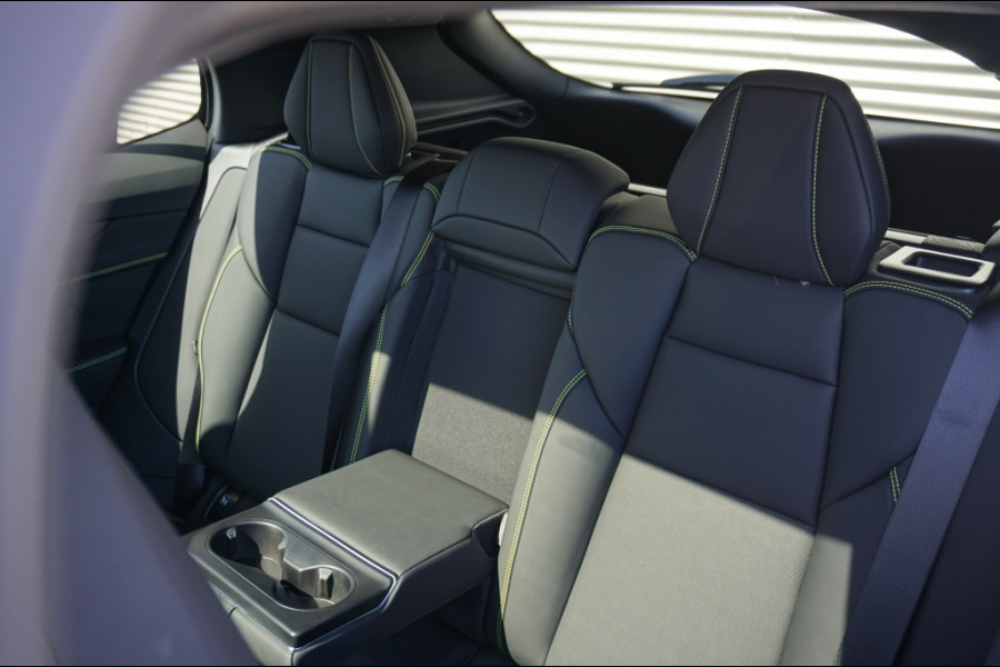 Lynk & Co 01 1.5 More 261PK | AUTOM. | NED. AUTO | 1.800 KG TREKGEWICHT