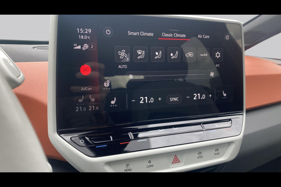 Volkswagen ID.3 First Plus 58 kWh SOH 91% | IQ.Light | Trekhaak | Camera | 19" | Navi