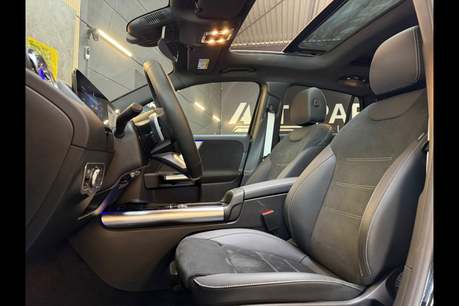 Mercedes-Benz GLA 200 AMG Line PANO|KEYLESSS|CARPLAY|CAMERA|FEERVERLICHTING|FABRIEKSGARANTIE|20INCH