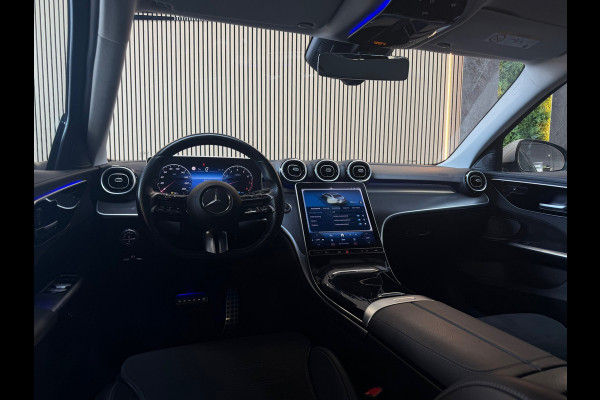 Mercedes-Benz C-Klasse 180 AMG Line GARANTIE|CAMERA|DODEHOEK|KEYLESS|19INCH|DEALER ONDERHOUDEN|2022