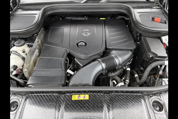 Mercedes-Benz GLE 400 e 4MATIC AMG Line Premium | AMG Line | Night Pakket | Airmatic | Panoramadak | Trekhaak | Memory Voorstoelen | Inclusief 24 maanden MB Certified garantie voor Europa.