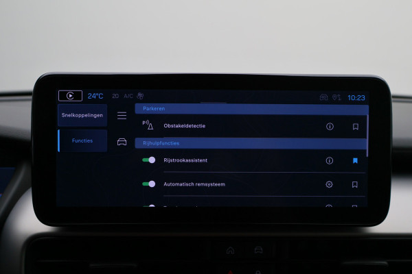Jeep Avenger Summit 54 kWh Camera, Apple Carplay, LED, ACC, Dodehoeksensor, 18"