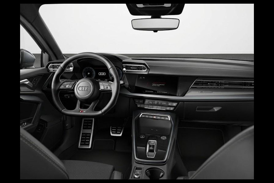 Audi A3 Sportback S edition 40 TFSI e 204 pk | Comfortpakket plus |  Lichtpakket plus ambient light | Trekhaak | S-int. zwart leder-kunstleder |
