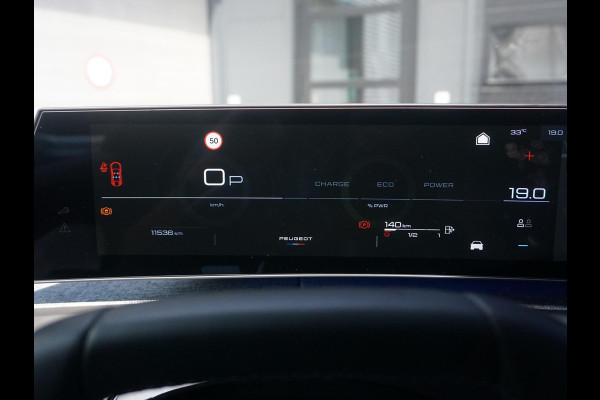 Peugeot 3008 1.2 Hybrid 145 Allure Winterpakket