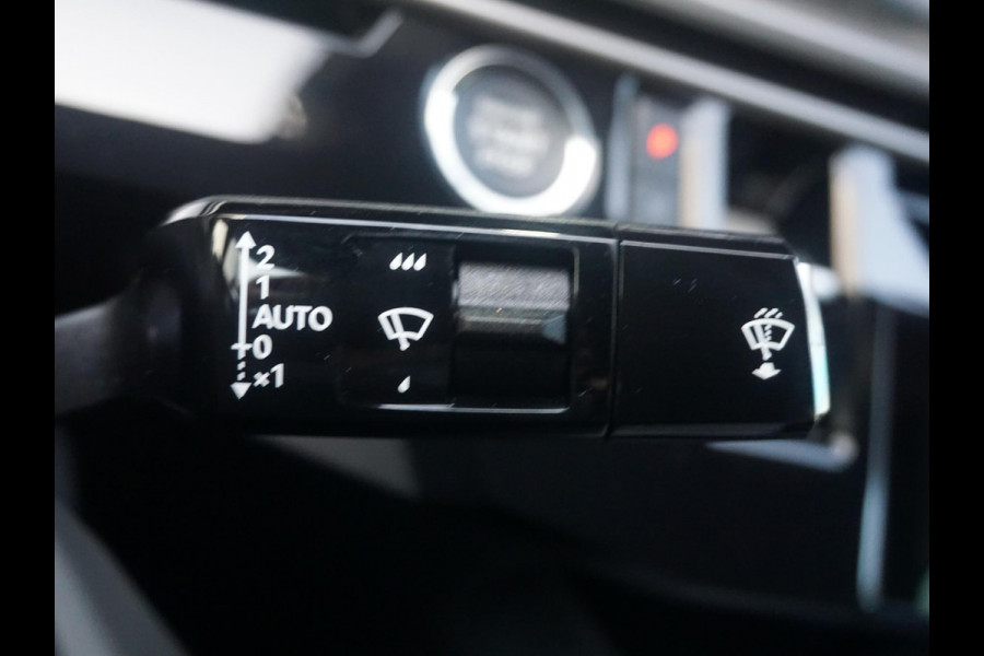 Peugeot 3008 1.2 Hybrid 145 Allure Winterpakket