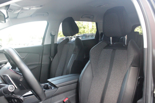 Peugeot 5008 1.6 180PK AUTOMAAT ALLURE PACK BUSINESS | AFNEEMBARE TREKHAAK |  CAMERA VOOR + ACHTER | FOCAL AUDIO SYSTEM | ELEKTRISCH BEDIENBARE ACHTERKLEP | DAB+ RADIO | NAVIGATIE | APPLE CARPLAY/ANDROID AUTO | LANE ASSIST | CLIMATE CONTROL | DODEHOEK DETECTIE | CRUISE CONTROL | KEYLESS ENTRY/START | DRAADLOZE TELEFOONLADER | PARKEERSENSOREN VOOR + ACHTER |