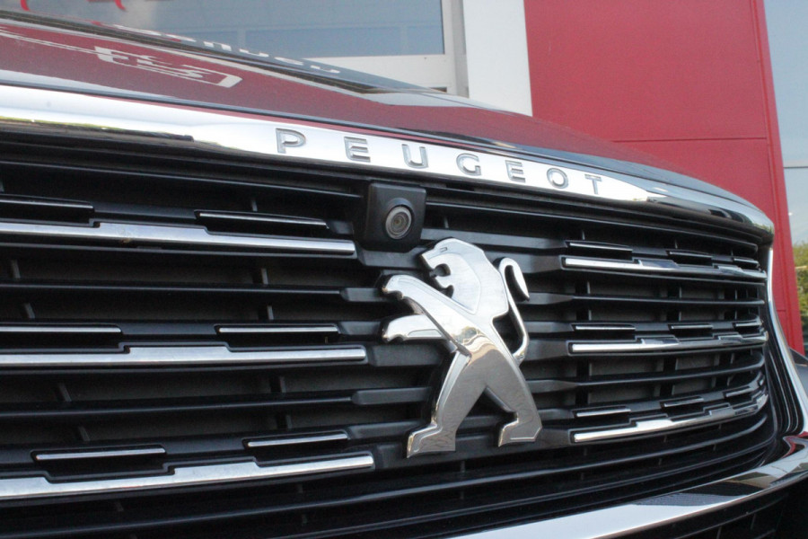 Peugeot 5008 1.6 180PK AUTOMAAT ALLURE PACK BUSINESS | AFNEEMBARE TREKHAAK |  CAMERA VOOR + ACHTER | FOCAL AUDIO SYSTEM | ELEKTRISCH BEDIENBARE ACHTERKLEP | DAB+ RADIO | NAVIGATIE | APPLE CARPLAY/ANDROID AUTO | LANE ASSIST | CLIMATE CONTROL | DODEHOEK DETECTIE | CRUISE CONTROL | KEYLESS ENTRY/START | DRAADLOZE TELEFOONLADER | PARKEERSENSOREN VOOR + ACHTER |