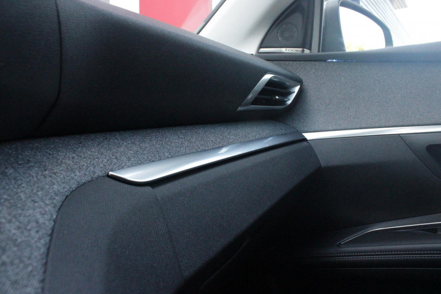 Peugeot 5008 1.6 180PK AUTOMAAT ALLURE PACK BUSINESS | AFNEEMBARE TREKHAAK |  CAMERA VOOR + ACHTER | FOCAL AUDIO SYSTEM | ELEKTRISCH BEDIENBARE ACHTERKLEP | DAB+ RADIO | NAVIGATIE | APPLE CARPLAY/ANDROID AUTO | LANE ASSIST | CLIMATE CONTROL | DODEHOEK DETECTIE | CRUISE CONTROL | KEYLESS ENTRY/START | DRAADLOZE TELEFOONLADER | PARKEERSENSOREN VOOR + ACHTER |