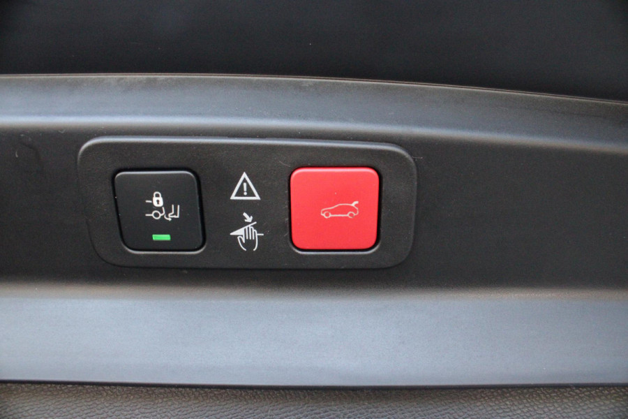 Peugeot 5008 1.6 180PK AUTOMAAT ALLURE PACK BUSINESS | AFNEEMBARE TREKHAAK |  CAMERA VOOR + ACHTER | FOCAL AUDIO SYSTEM | ELEKTRISCH BEDIENBARE ACHTERKLEP | DAB+ RADIO | NAVIGATIE | APPLE CARPLAY/ANDROID AUTO | LANE ASSIST | CLIMATE CONTROL | DODEHOEK DETECTIE | CRUISE CONTROL | KEYLESS ENTRY/START | DRAADLOZE TELEFOONLADER | PARKEERSENSOREN VOOR + ACHTER |