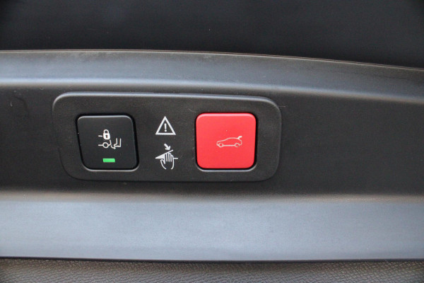 Peugeot 5008 1.6 180PK AUTOMAAT ALLURE PACK BUSINESS | AFNEEMBARE TREKHAAK |  CAMERA VOOR + ACHTER | FOCAL AUDIO SYSTEM | ELEKTRISCH BEDIENBARE ACHTERKLEP | DAB+ RADIO | NAVIGATIE | APPLE CARPLAY/ANDROID AUTO | LANE ASSIST | CLIMATE CONTROL | DODEHOEK DETECTIE | CRUISE CONTROL | KEYLESS ENTRY/START | DRAADLOZE TELEFOONLADER | PARKEERSENSOREN VOOR + ACHTER |