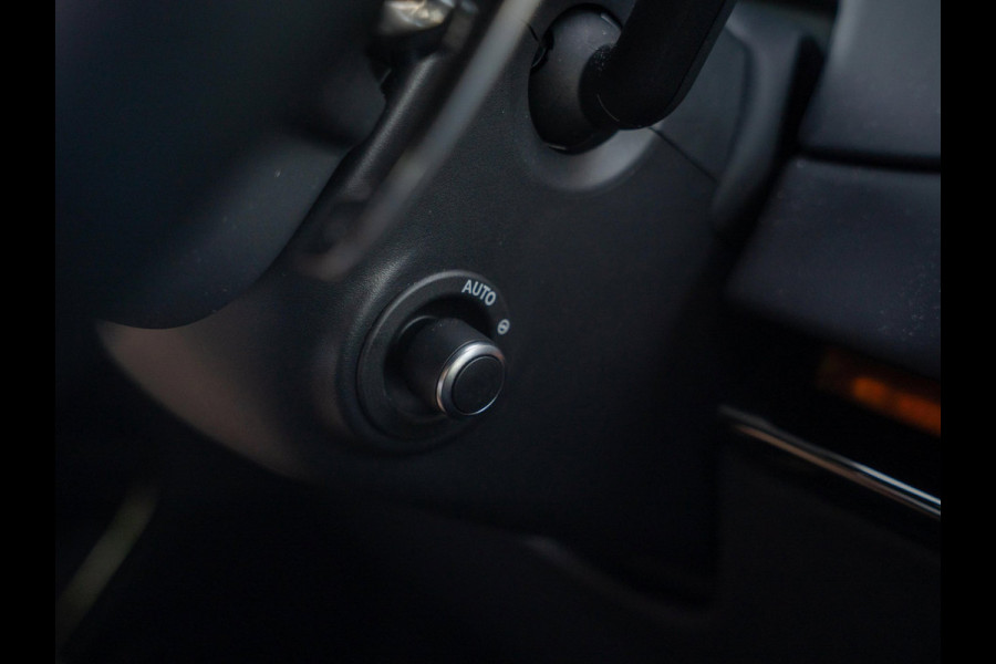 Land Rover Range Rover Sport 3.0 P460e Dynamic HSE / Pano / Softclose / Head up / Trekhaak