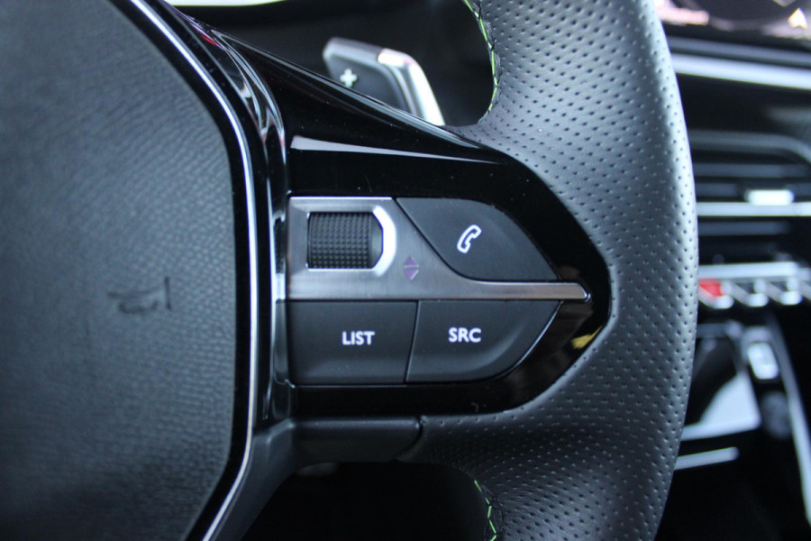 Peugeot 2008 1.2 Hybrid 145 GT AUTOMAAT | NAVIGATIE | FULL LED KOPLAMPEN | DRAADLOZE APPLE CARPLAY/ANDROID AUTO | ADAPTIVE CRUISE CONTROL | CAMERA VOOR + ACHTER | CLIMATE CONTROL | LICHTMETALEN VELGEN 17" | KEYLESS ENTRY/START | DAB+ RADIO | DODEHOEK DETECTIE | PARKEERSENSOREN VOOR + ACHTER | DRAADLOZE TELEFOONLADER |